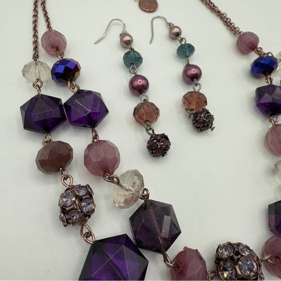 Vintage Liz Claiborne Elegant Sparkly Purple Beaded Necklace and Earring Set - Picture 8 of 9